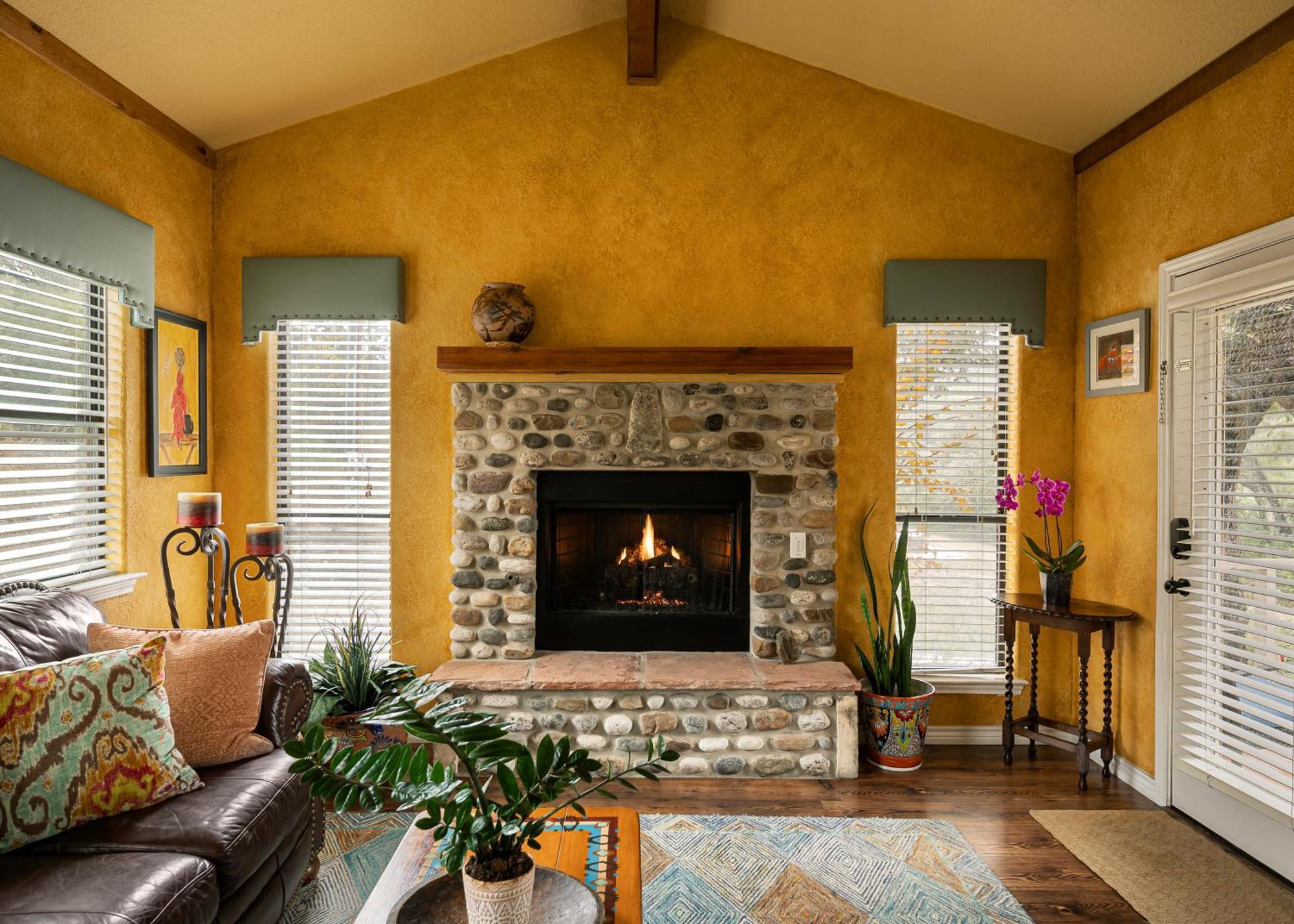Blair House Inn And Spa Wimberley Room photo