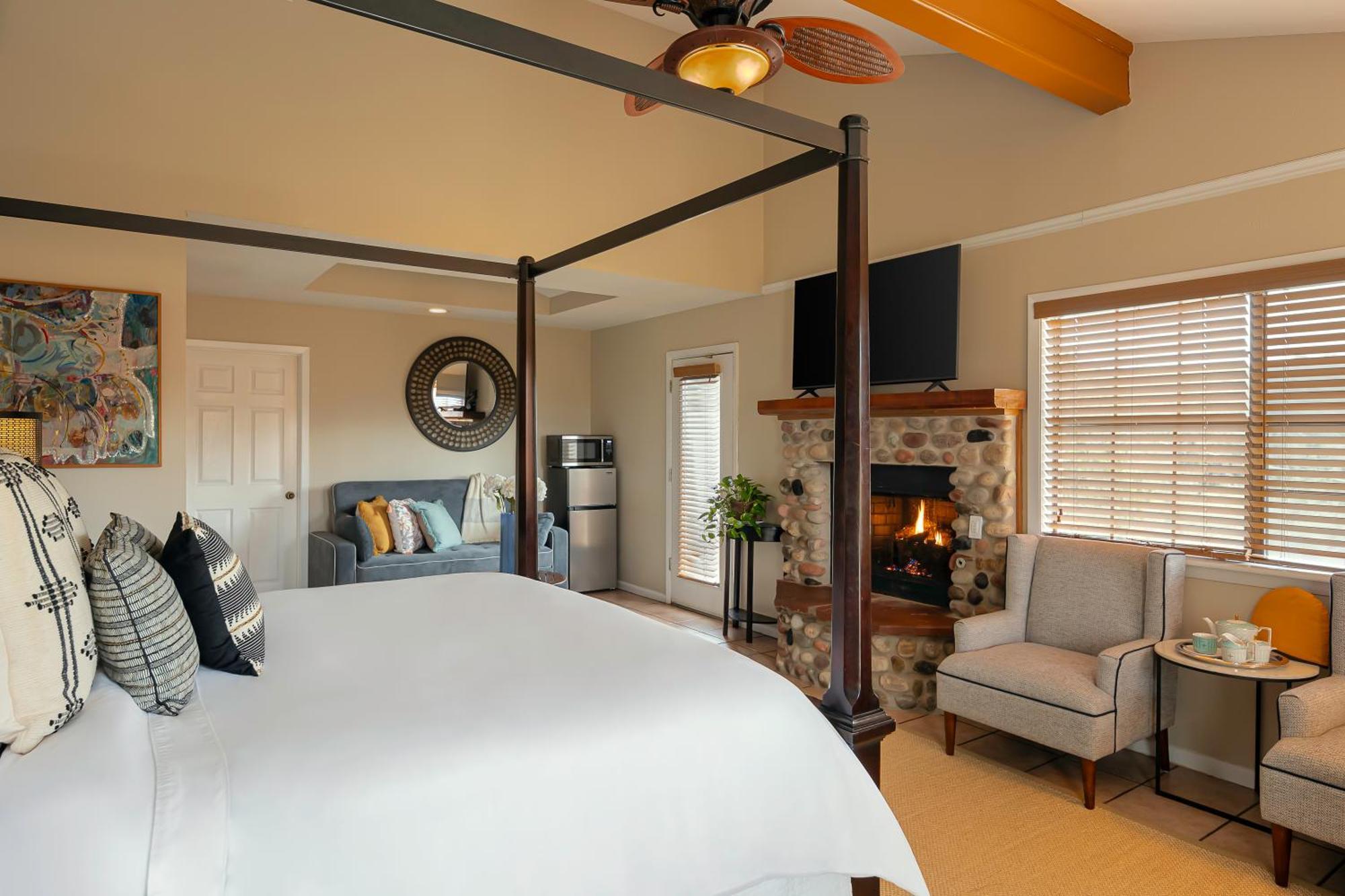 Blair House Inn And Spa Wimberley Exterior photo