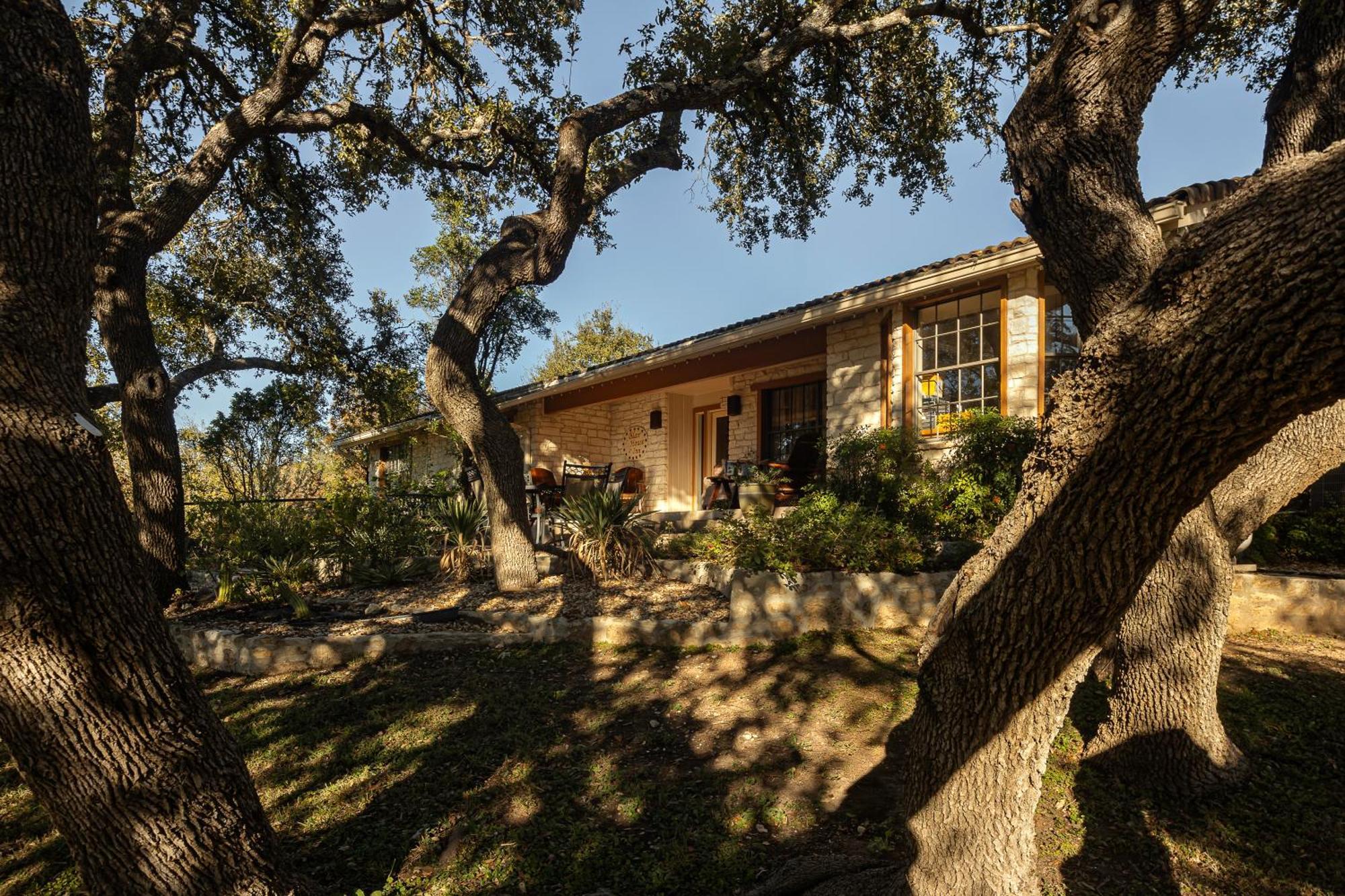Blair House Inn And Spa Wimberley Exterior photo